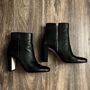 Dolce Vita Leather Booties size 9